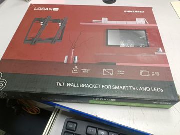 Б/в Кріплення для телевізора Logan universe2 01-200844157