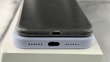 Б/в Мобільний телефон Apple iphone 11 64gb 01-200855671