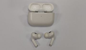 Б/в Навушники Apple airpods pro 2nd generation magsafe 01-200855074