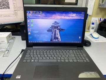 Б/у Ноутбук Lenovo 15/amd a6 9220 ddr4/4gb ddr4/ssd 240 gb/*інтегрована 01-200867217