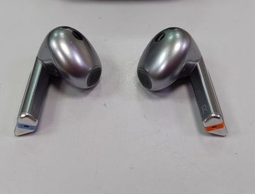 Б/в Навушники Samsung galaxy buds3 01-200880126