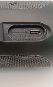 Б/у Акустика Jbl flip essential 2 01-200885542