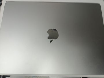 Б/в Ноутбук Apple macbook air 15" 2025 01-200886818