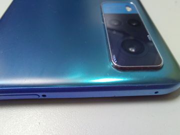 Б/у Мобильный телефон Vivo y31 4/128gb 01-200889880