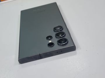 Б/в Мобільний телефон Samsung galaxy s24 ultra 12/512gb 01-200835997