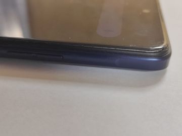 Б/в Мобільний телефон Tecno pova 3 lf7n 6/128gb 01-200908160