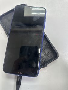 Б/в Мобільний телефон Xiaomi redmi 8a 2/32gb 01-200910101