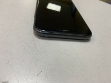 Б/в Мобільний телефон Apple iphone 11 64gb 01-200897575