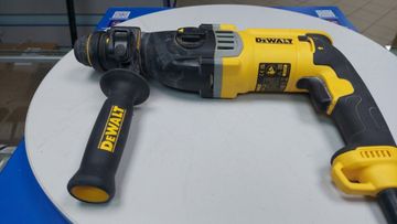 Б/в Перфоратор Dewalt d25144k 01-200916782