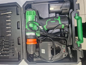 Apro 12в, 1,5а, 12dc, 2 акб, зу, кейс