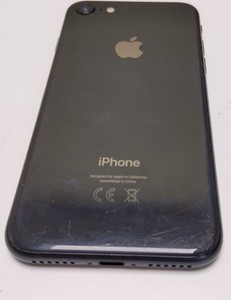 Б/в Мобільний телефон Apple iphone 8 64gb 01-200924783