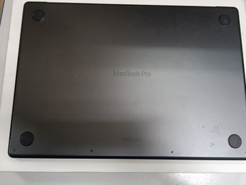 Б/в Ноутбук Apple macbook pro 16" late 2024 01-200923264