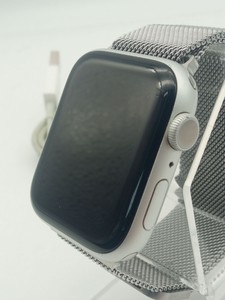 Б/в Смарт-годинник Apple watch series 6 gps 44mm aluminum case 01-200941964