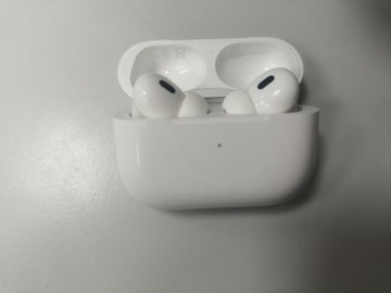 Б/в Навушники Apple airpods pro 2nd generation with magsafe charging case usb-c 01-200955907