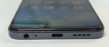 Б/в Мобільний телефон Infinix smart 9 3/64gb 01-200981726