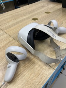 Б/в Окуляри віртуальної реальності Oculus quest 2 128 gb 01-200965810