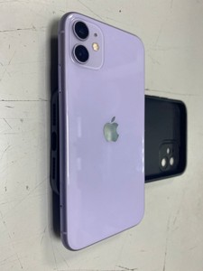 Б/в Мобільний телефон Apple iphone 11 64gb 01-200993369