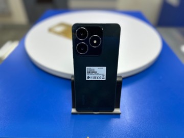 Б/в Мобільний телефон Realme c61 8/256gb 01-200995881