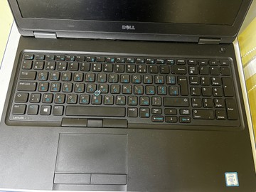Б/в Ноутбук Dell 15/core i5 6200u ddr3/4gb ddr3/hdd *відсутній/ssd 128 gb/*інтегрована 01-200999403