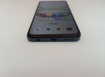 Б/в Мобільний телефон Realme 14x 5g 8/256gb 01-200945646