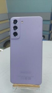 Б/у Мобільний телефон Samsung galaxy s21 fe 5g 8/256gb 01-201002436