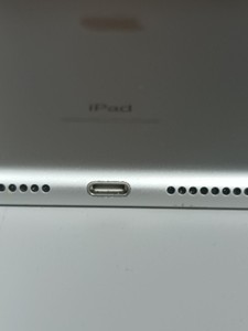 Б/в Планшет Apple ipad 10.2 2021 wi-fi 64gb 01-201030103
