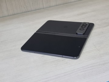 Б/в Мобільний телефон Google pixel fold 12/256gb 01-200979181
