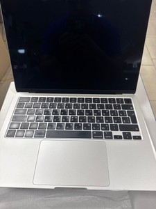 Б/в Ноутбук Apple macbook air 13,6" m2 2022 01-200989211