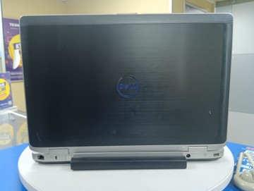 Б/в Ноутбук Dell 15/core i3 3110m ddr3/6gb ddr3/hdd *відсутній/ssd 120 gb/*інтегрована 01-201053157