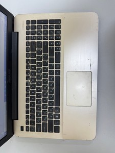 Б/в Ноутбук Asus 15/core i3 4030u ddr3/4gb ddr3/hdd 500 gb/ssd *відсутній/geforce 820m 2gb 01-201055005