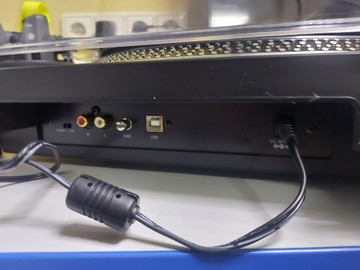 Б/у Програвач вінілових платівок Audio-Technica at-lp120xbt-usb 01-201095855