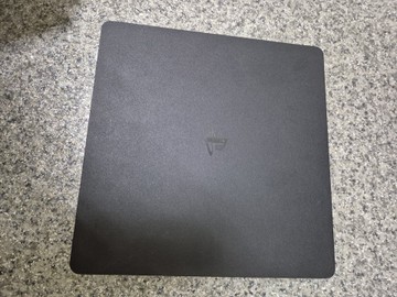Б/в Ігрова приставка Sony playstation 4 slim 1tb 01-201107812