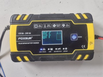 Б/в Пуско-зарядний пристрій Foxsur 12/24v 8a fbc122408d 01-201110643
