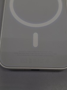 Б/у Повербанк Apple magsafe battery pack a2384 1460mah 01-201140083
