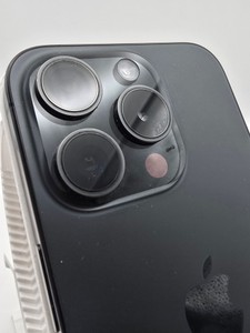 Б/у Мобільний телефон Apple iphone 15 pro 128gb 01-201143223