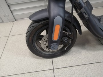 Б/в Електросамокат Ninebot kickscooter f2 01-201149763