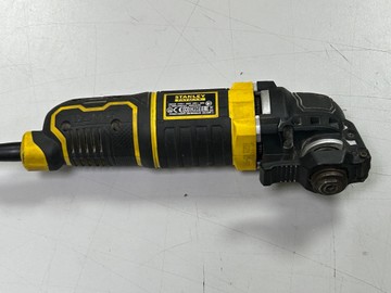 Б/в Багатофункціональний інструмент Stanley fatmax fme650 01-201147521