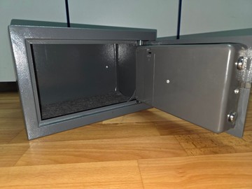 Б/у Сейф Expert se-s20em 01-201150037