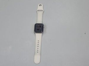 Б/в Смарт-годинник Apple watch se 3 gps 40mm alu. case 01-201157016