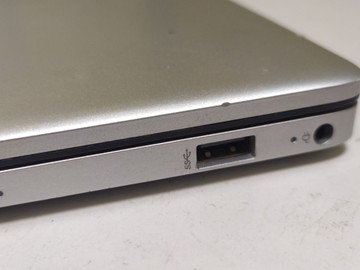 Б/в Ноутбук Hp 17/ryzen 7 5700u ddr4/16gb ddr4/hdd *відсутній/ssd 512 gb/*інтегрована 01-201170188