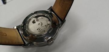 01-200592558: Orient f6b2-uaa0