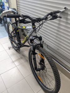 01-200611715: Scott scale 60