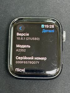 01-200738418: Apple se 44mm a2352