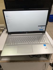 01-200745217: Hp 17/core i5-1235u ddr5/16gb ddr5/hdd *відсутній/ssd 512 gb/*інтегрована