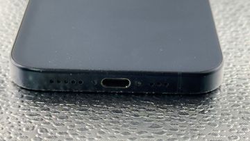 01-200788068: Apple iphone 15 pro 128gb