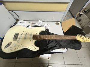 01-200742975: J And J Sisters без моделі