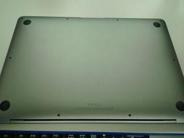01-200796647: Apple MacBook Air 13`` Late 2020