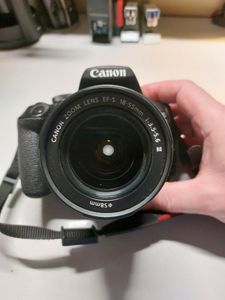 Б/в Фотоапарат Canon eos 2000d kit ef-s 18-55mm f/3.5-5.6 iii 01-200803970