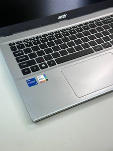 Б/у Ноутбук Acer 15/core i5-1235u ddr5/16gb ddr4/ssd 256 gb/*інтегрована 01-200803055