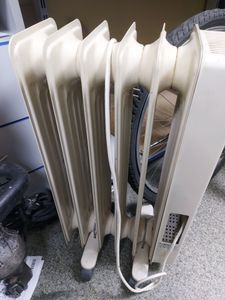 Б/в Масляний обігрівач Solac 1200w 01-200814824